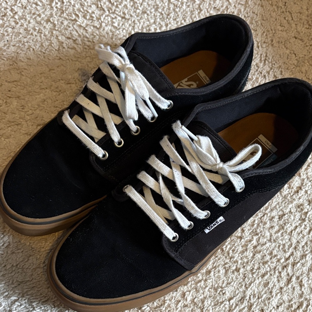 Vans chukka low pro shoes US 13